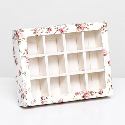 Коробка на 12 конфет с окном "Цветочное дерево" 19х15х3,6 см 9803622