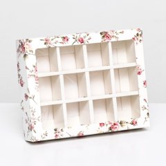 Коробка на 12 конфет с окном "Цветочное дерево" 19х15х3,6 см 9803622